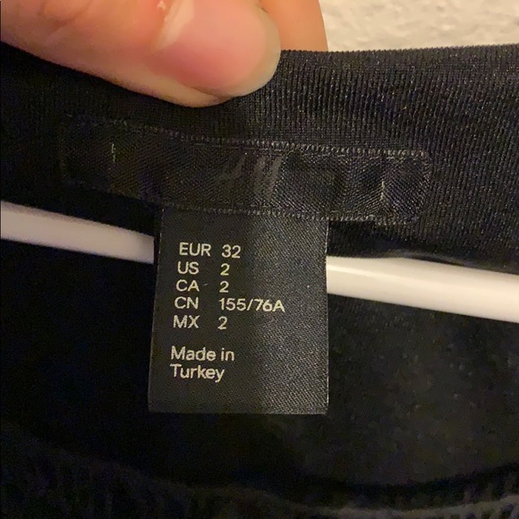 Black blouse - Picture 4 of 4